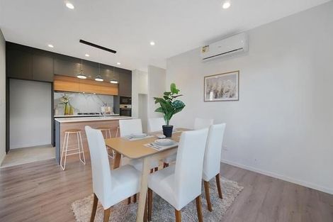 Photo of property in 30 Cloonlyon Drive, Flat Bush, Auckland, 2019