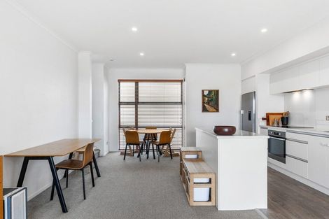 Photo of property in 16 Raranga Lane, Hobsonville, Auckland, 0616