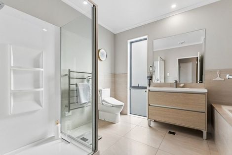Photo of property in 24 Clark Road, Hobsonville, Auckland, 0616