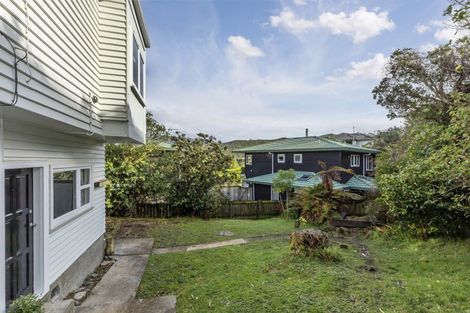 Photo of property in 142 The Ridgeway, Mornington, Wellington, 6021