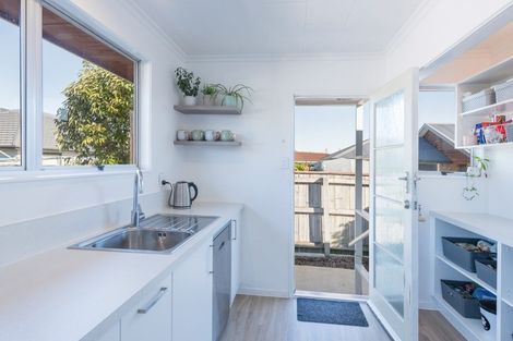 Photo of property in 2/30 Titoki Street, Stoke, Nelson, 7011
