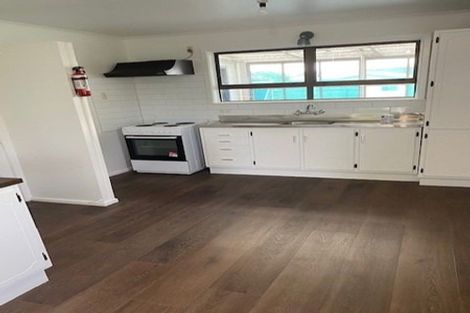 Photo of property in 17 Flanders Avenue, Onekawa, Napier, 4110