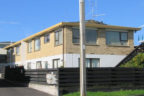 Photo of property in 1/293 Oceanbeach Road, Mount Maunganui, 3116