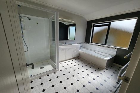 Photo of property in 254a Mountain Road, Lepperton, New Plymouth, 4373