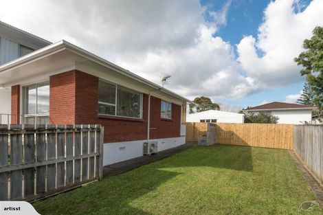 Photo of property in 65 Butterworth Drive, Glendene, Auckland, 0602