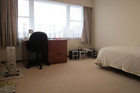 Photo of property in 1 Kohima Drive, Khandallah, Wellington, 6035