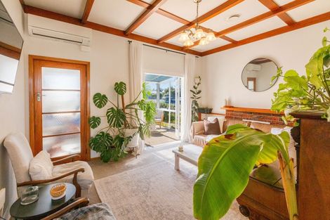 Photo of property in 22 Ellison Street, Napier South, Napier, 4110