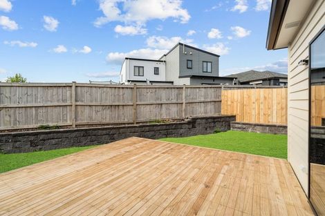 Photo of property in 4b Tidal Road, Karaka, Papakura, 2113
