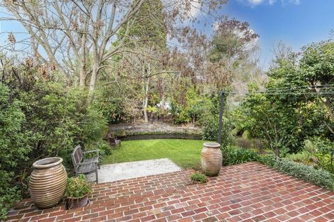 Photo of property in 2 Royds Street, Fendalton, Christchurch, 8014