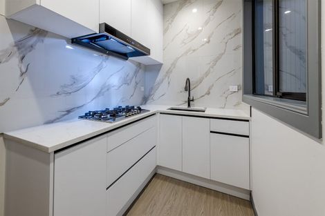 Photo of property in 14 Greenstead Close, Flat Bush, 2019