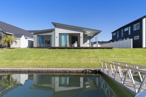 Photo of property in 17 Awatea Drive, Whitianga, 3510