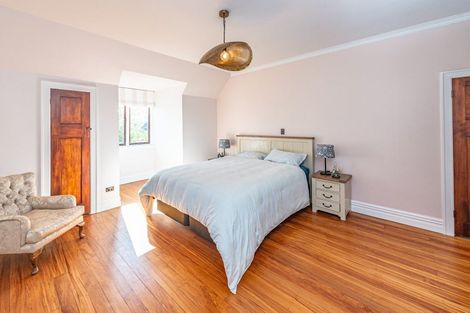 Photo of property in 4 Kent Road, Saint Johns Hill, Whanganui, 4501