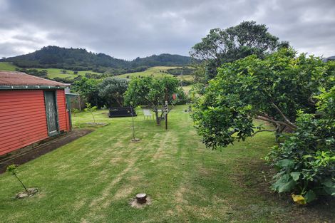 Photo of property in 60 Carey Road, Port Charles, Coromandel, 3584