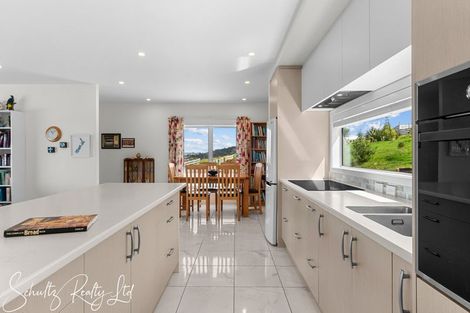 Photo of property in 70 Te Pahi River Drive, Paparoa, 0583