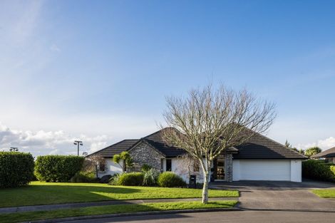 Photo of property in 17 Bentley Rise, Flagstaff, Hamilton, 3210