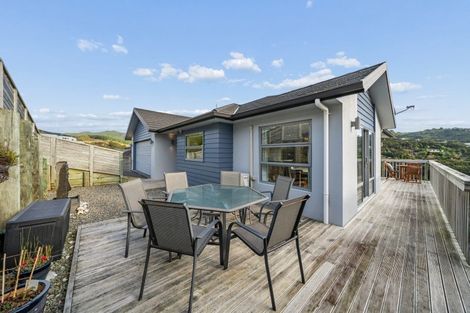 Photo of property in 6 Bluejacket Place, Whitby, Porirua, 5024