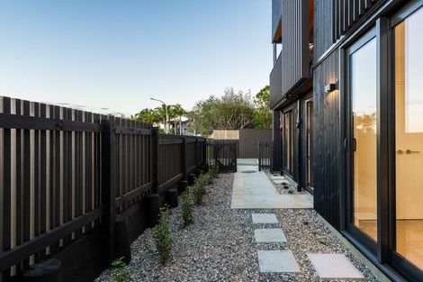 Photo of property in 12a Kowhai Road, Campbells Bay, Auckland, 0630