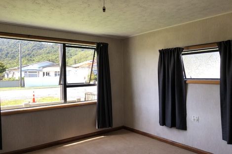Photo of property in 98 Ward Street, Cobden, Greymouth, 7802
