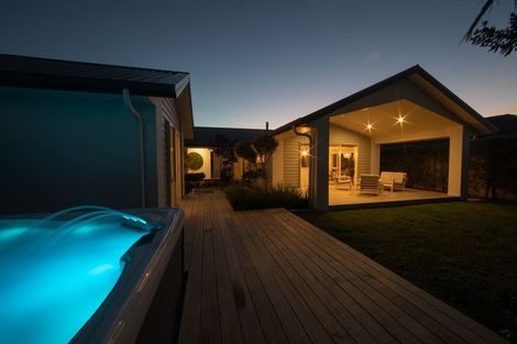 Photo of property in 7 Sarcodia Place, Papamoa Beach, Papamoa, 3118