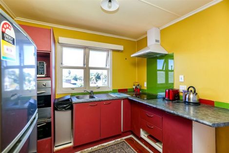 Photo of property in 220 Powderham Street, New Plymouth, 4310