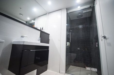 Photo of property in Nouvo Apartments, 5c/21 Rugby Street, Mount Cook, Wellington, 6021