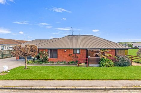 Photo of property in 21b Seadown Crescent, Amberley, 7410