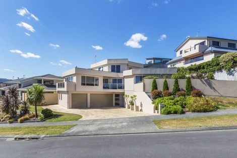 Photo of property in 30 The Masthead, Whitby, Porirua, 5024