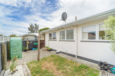 Photo of property in 2/360 College Street, West End, Palmerston North, 4410