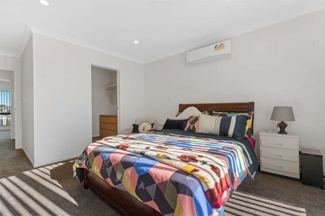 Photo of property in 9 Lovely Lane, Manurewa, Auckland, 2102