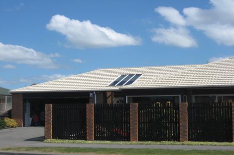 Photo of property in 395 Harewood Road, Bishopdale, Christchurch, 8053