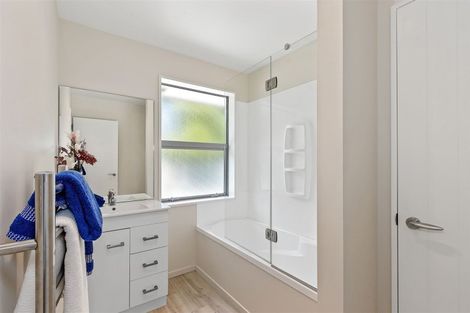 Photo of property in 6 Pawaho Place, Heathcote Valley, Christchurch, 8022