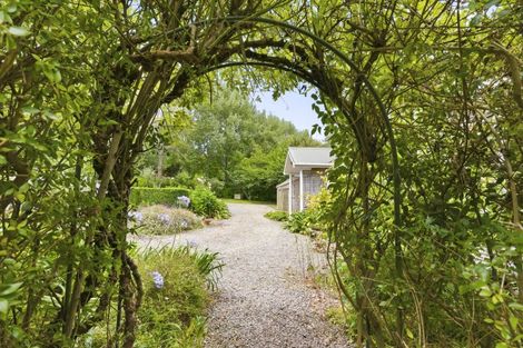 Photo of property in 19 Hadfield Road, Peka Peka, Waikanae, 5391