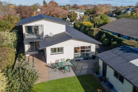 Photo of property in 52 Whitby Street, Burnside, Christchurch, 8053