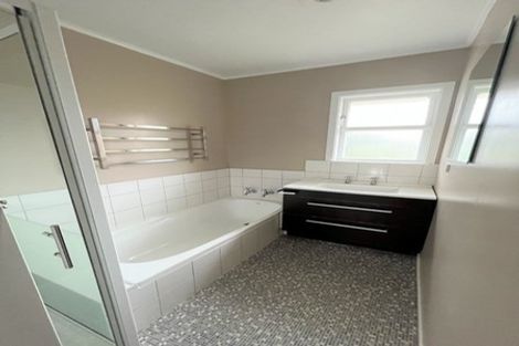 Photo of property in 29d Merton Street, Trentham, Upper Hutt, 5018