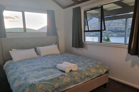 Photo of property in 34 Golden Terrace, Queenstown, 9300