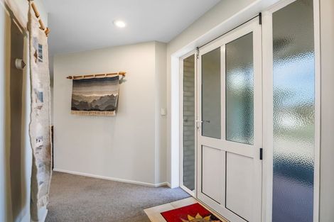 Photo of property in 16 Hannah Place, Holmes Hill, Oamaru, 9401