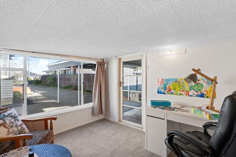 Photo of property in 15 Whitehall Street, Mairehau, Christchurch, 8013