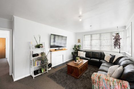 Photo of property in 7 Mcpherson Place, Fairfield, Hamilton, 3214