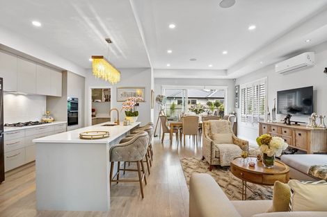 Photo of property in 20b Duke Street, Riverhead, 0820