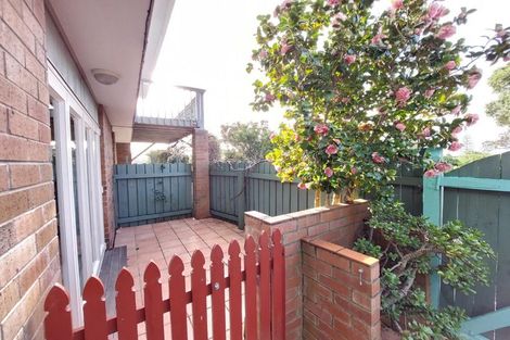 Photo of property in 1/99 Kowhai Road, Mairangi Bay, Auckland, 0630