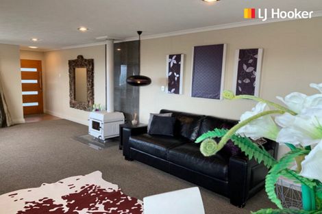 Photo of property in 90 Oakwood Avenue, Maryhill, Dunedin, 9011