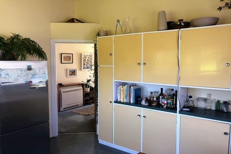 Photo of property in 28 Overtoun Terrace, Hataitai, Wellington, 6021