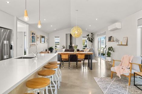 Photo of property in 7 Sarcodia Place, Papamoa Beach, Papamoa, 3118