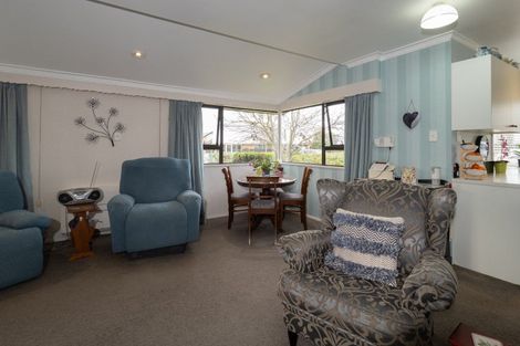 Photo of property in 16 Falcon Drive, Allenton, Ashburton, 7700