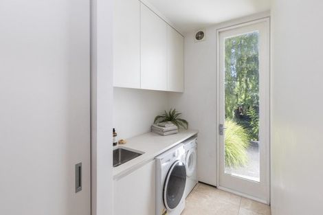 Photo of property in 100a Glandovey Road, Fendalton, Christchurch, 8052