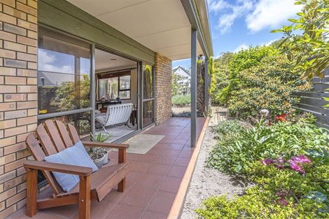 Photo of property in 15 Crosdale Place, Burnside, Christchurch, 8042