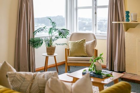 Photo of property in 90 Farnham Street, Mornington, Wellington, 6021