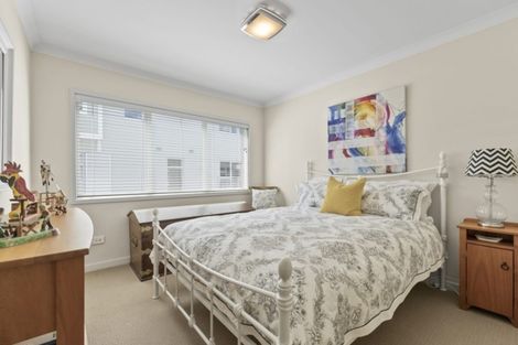Photo of property in 1 Kensington Drive, Orewa, 0931