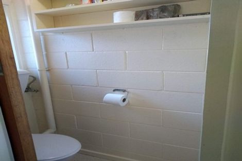 Photo of property in 17/4u Dr Taylor Terrace, Johnsonville, Wellington, 6037