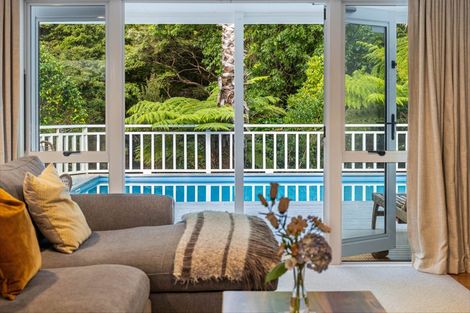 Photo of property in 316 Upper Waiwera Road, Puhoi, Silverdale, 0994